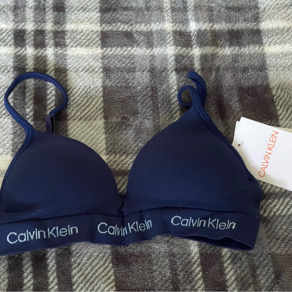 Brand New Calvin Klein Seamless Wireless Bra
